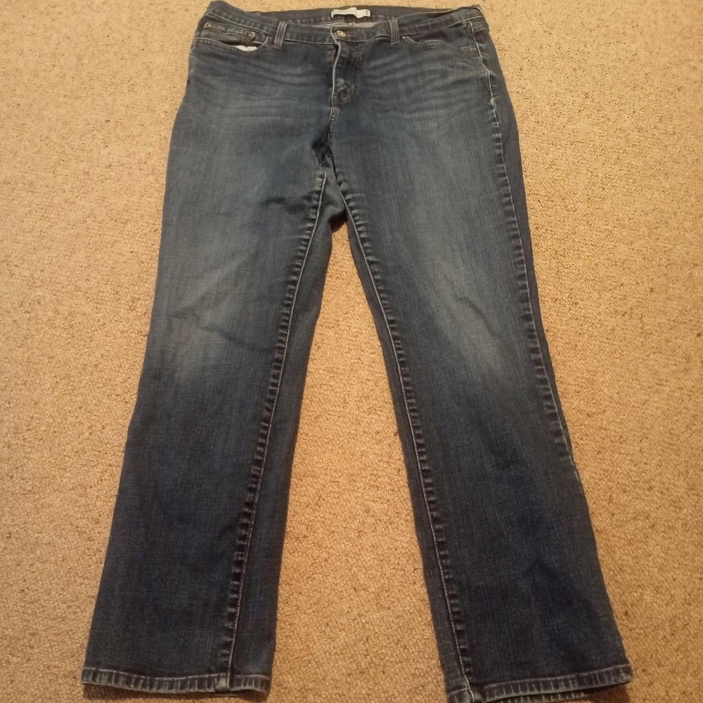 VINTAGE 505 STRAIGHT LEG LEVIS WOMAN'S JEANS